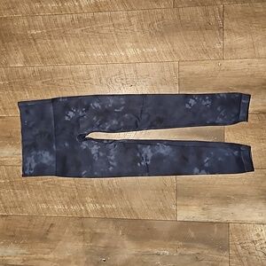SPANX navy blue medium tie dye leggings